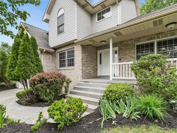 260 Fox Meadow Dr, Wexford, PA 15090