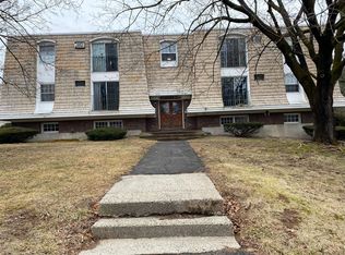 1172 Middle Tpke W APT C2, Manchester, CT 06040