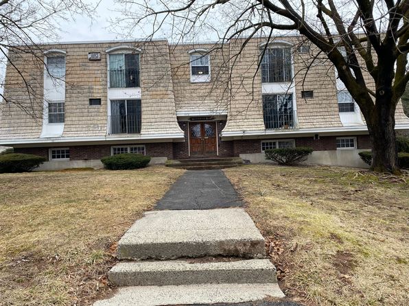 1172 Middle Tpke W APT C2