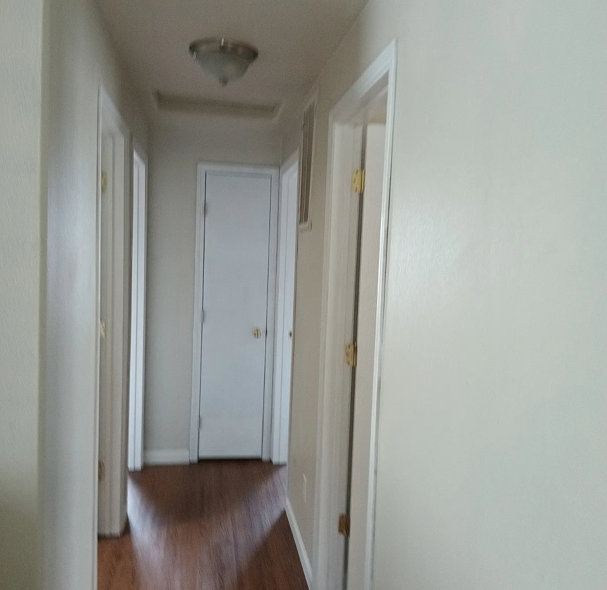 4 bed, 2.5 bath, 1492 sqft, $2,600 — Photo 2