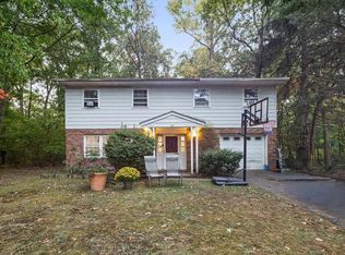 87 Westlyn Dr, Bardonia, NY 10954