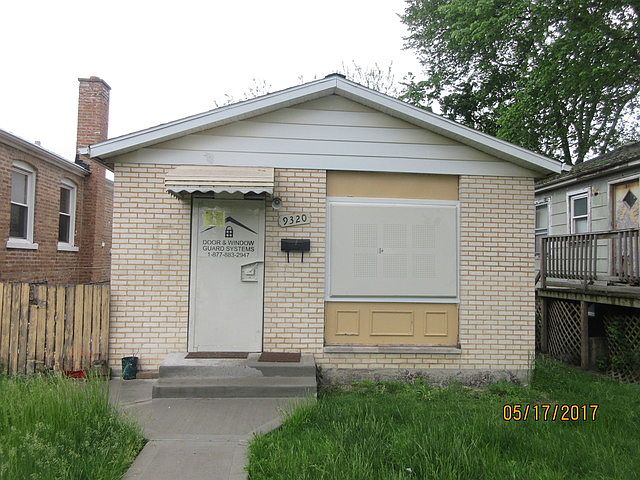 1st image of 9320 S La Salle St