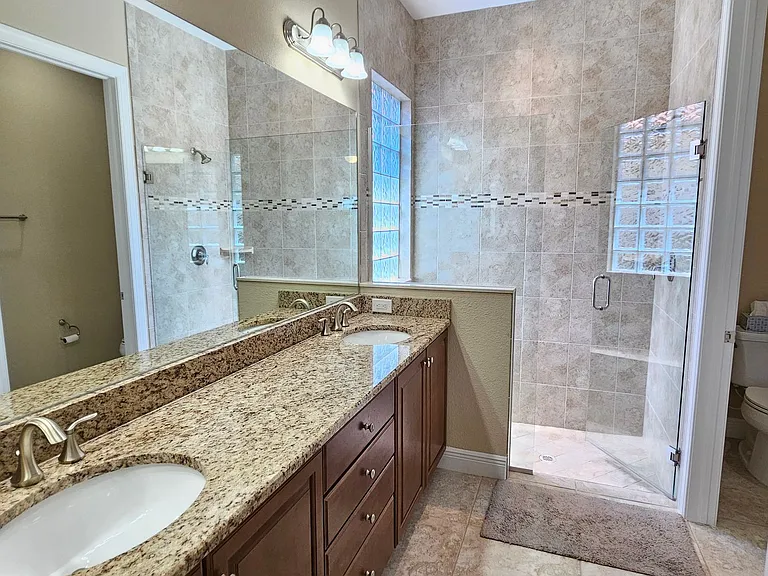 10361 Crooked Creek Dr — Photo 41