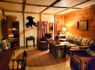 20694 Evans Rd, Yukon, MO 65589