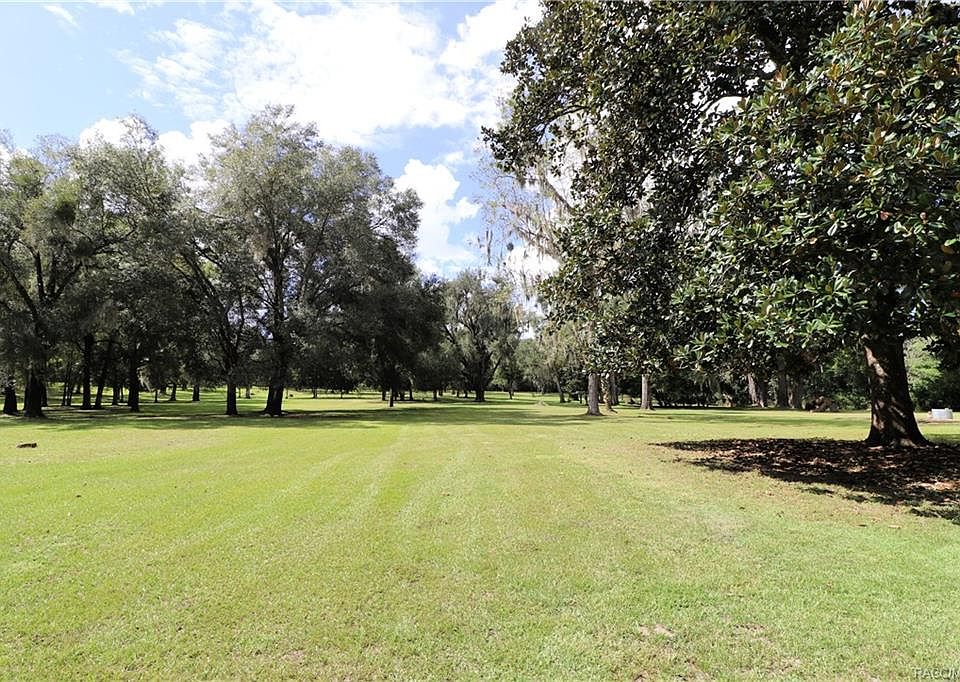 1st image of 8060 S Great Oaks Dr