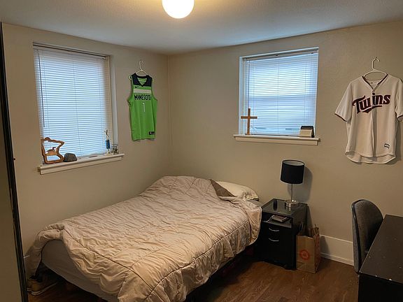 3rd image of 1638 Marshall Ave APT 1