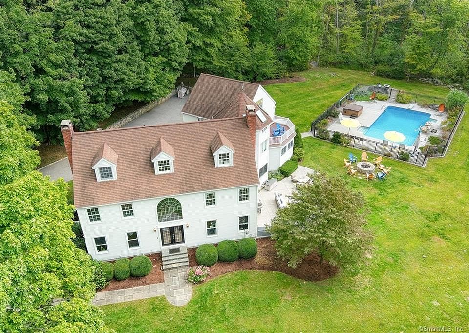 22 Drummer Ln, Redding, CT 06896 Zillow