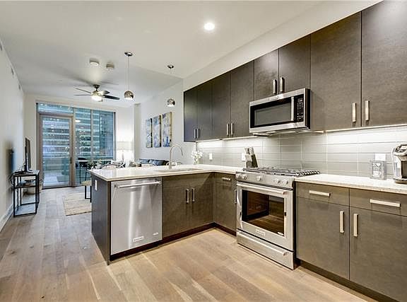 2nd image of 222 West Ave #1911
