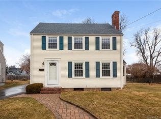 21 Courtland St, Manchester, CT 06040