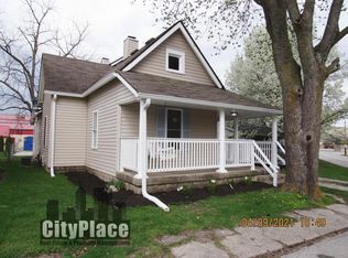 70 N Carlisle St, Bargersville, IN