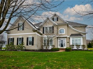 5525 Shadybrook Dr, Erie, PA 16506