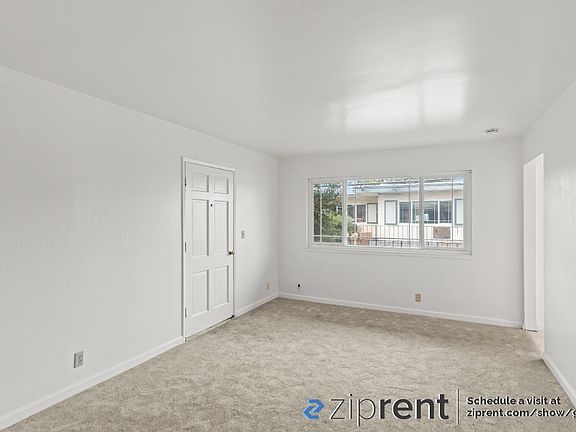 3rd image of 3691 Cape Cod Ct APT 4
