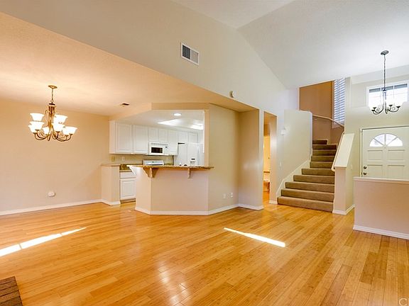 4th image of 2316 Redwood Dr #84