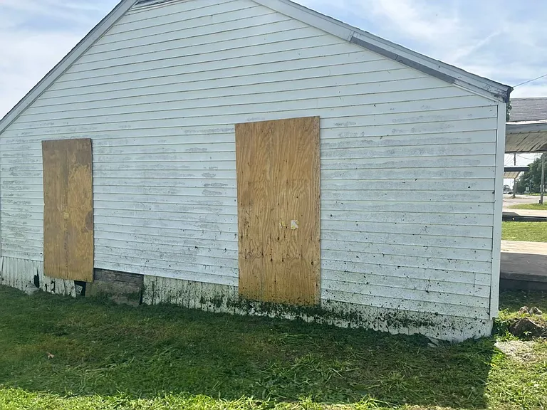 802 Highway 61 — Photo 15