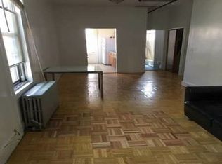 518 Grandview Ave, Ridgewood, NY 11385