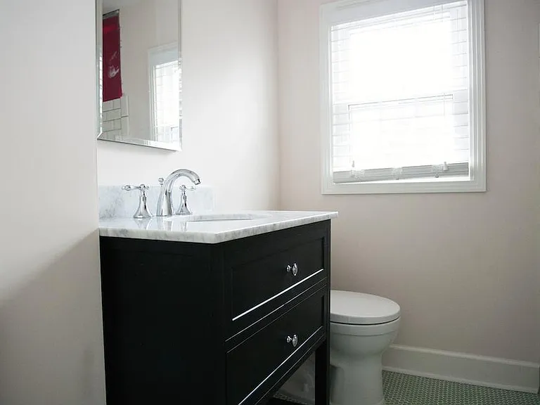 3927 Woodlawn Dr — Photo 11