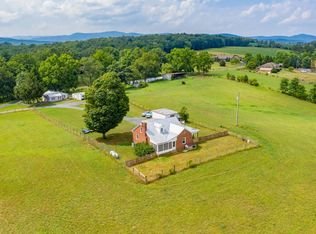 75 Pleasant Hill Ln, Churchville, VA 24421