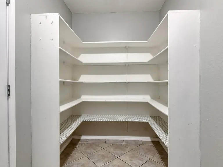 8335 Bent Meadow Dr #BENTMEADOW8335 — Photo 12