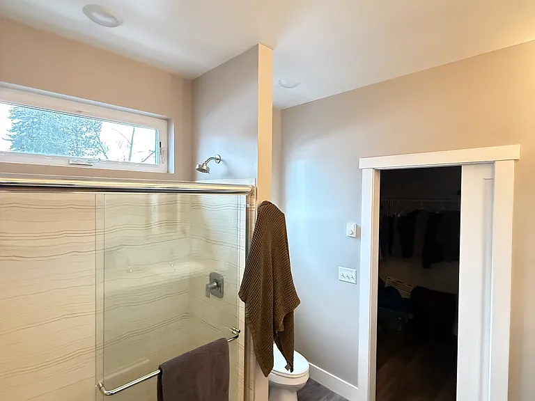 703 Locust St #A — Photo 22