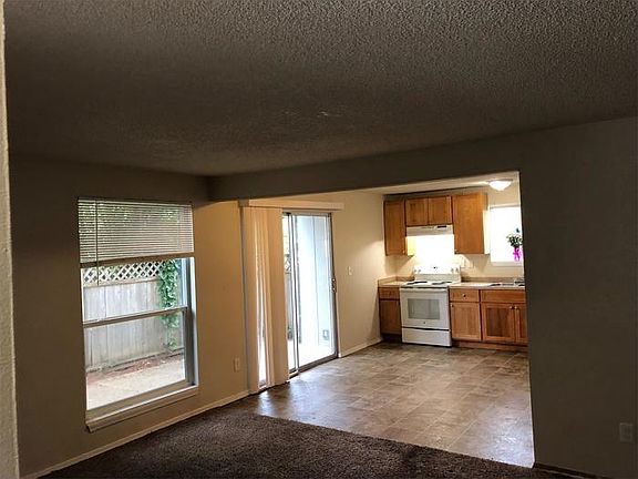 4th image of 4511 15th Ave NE