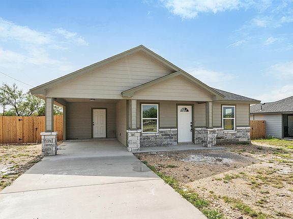 2nd image of 201 Gregory Dr
