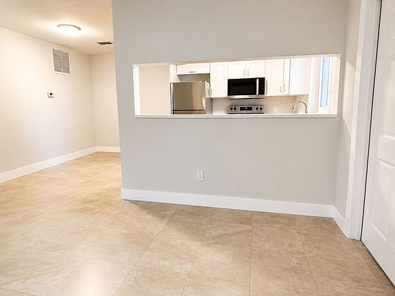 5th image of 295 110th Ave APT 4