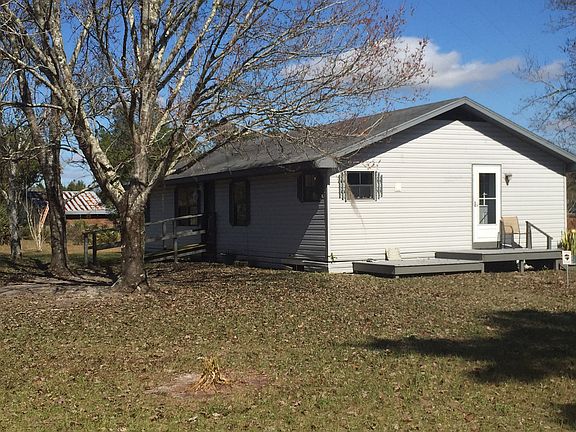 3rd image of 1270 Pine Ave