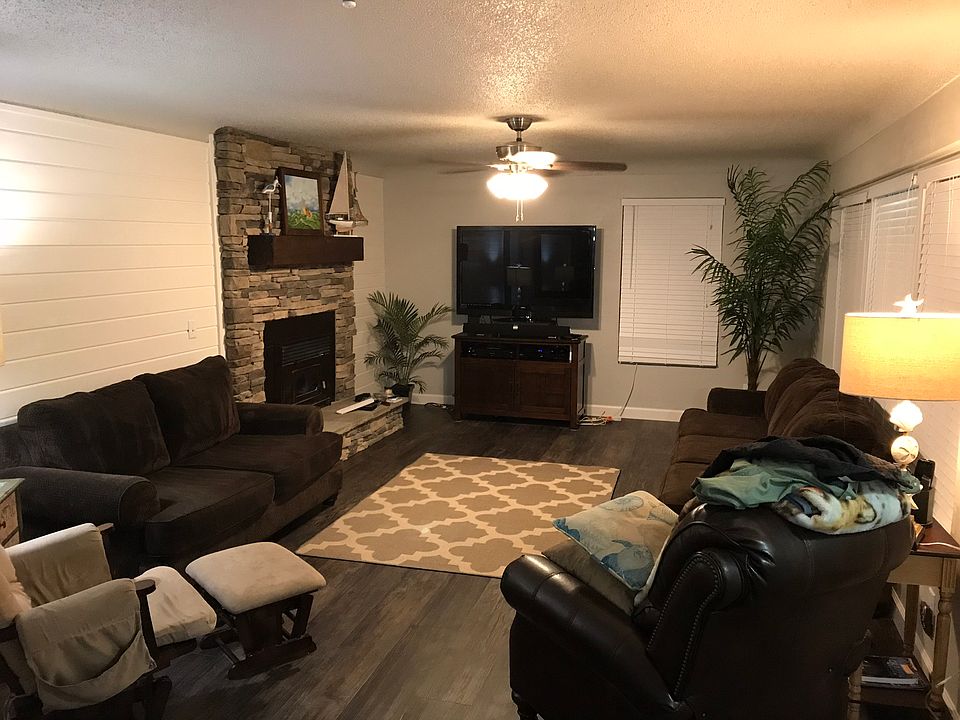 2nd image of 10623 Highway 62 E