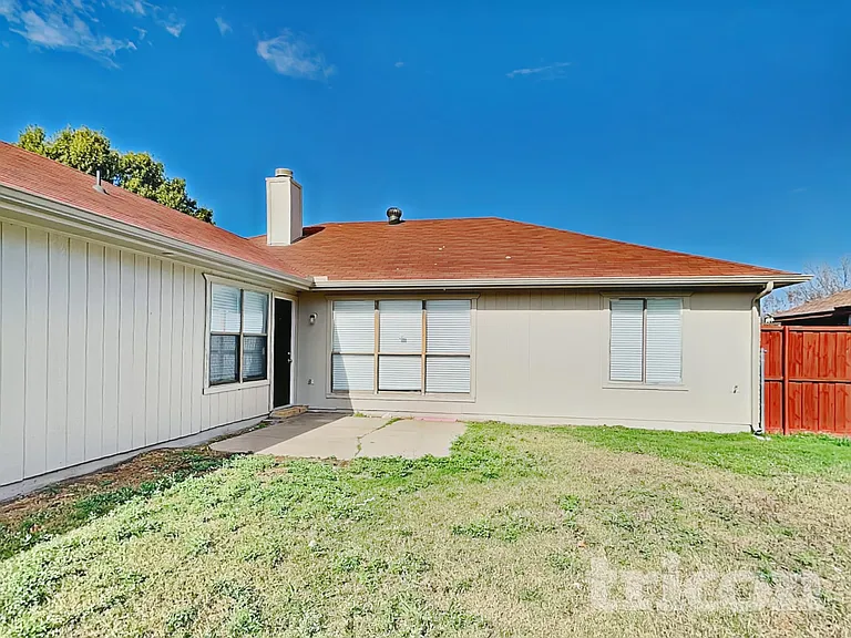 1252 Payne Dr — Photo 16
