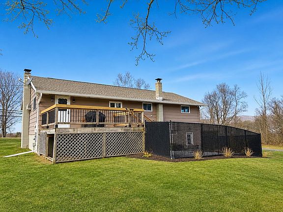 2nd image of 1803 Harwood Hill Road