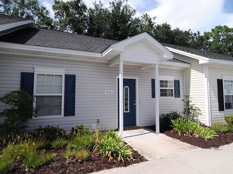 1st image of 446 Moss Creek Ln