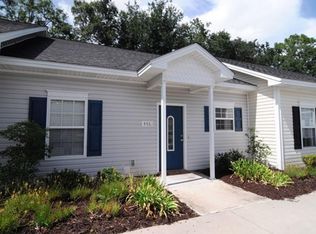 446 Moss Creek Ln, Brunswick, GA 31520