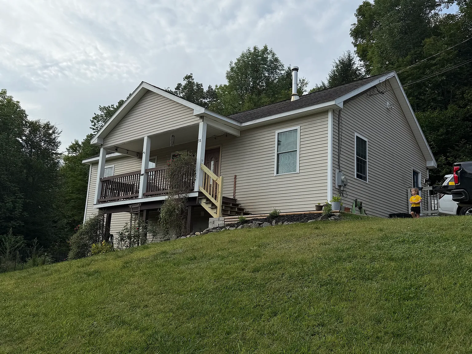 3 bed, 2.5 bath, 1232 sqft, $2,500 — Photo 2