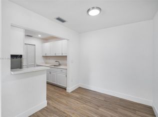 1810 SW 70th Ave #18, Miami, FL 33155