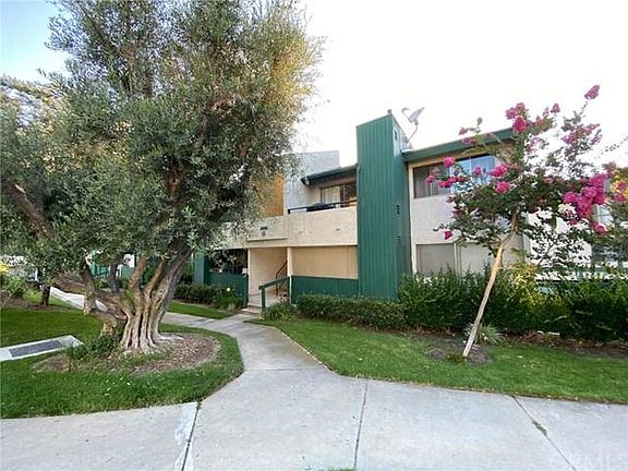 4th image of 15310 Ocaso Ave #G201