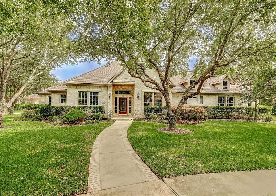 1st image of 59 Champion Villa Dr