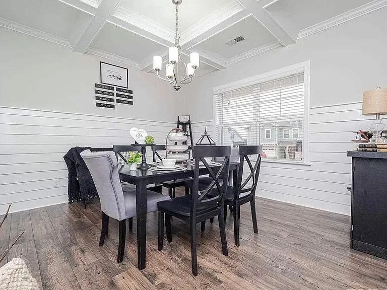 301 Porter Hill Dr — Photo 5