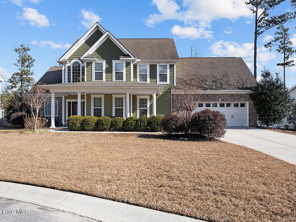 1st image of 717 Coniston Drive SE