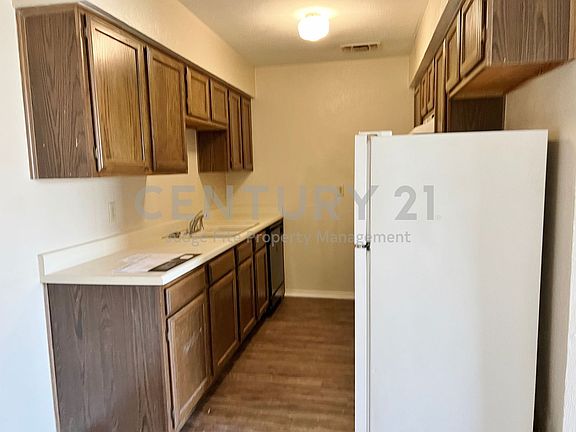 4th image of 117 Redbud Ct