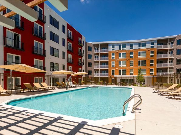 VY Reston Heights | 11830 Sunrise Valley Dr, Reston, VA