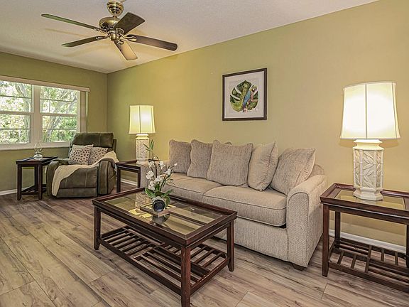 4th image of 109 Spring Lake Court #105
