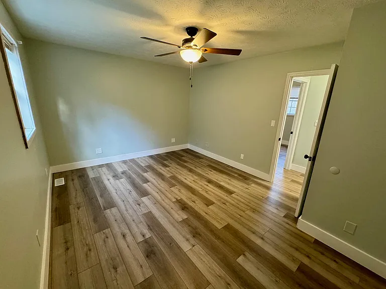6672 Roan Creek Rd #1 — Photo 11
