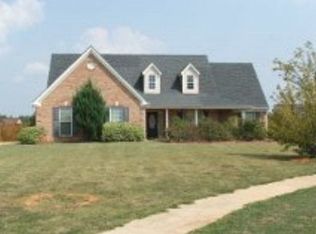 1010 Pearl Way, Bogart, GA