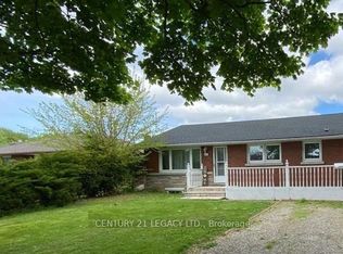 62 Woodelm Dr, Saint Catharines, ON L2M 4N3
