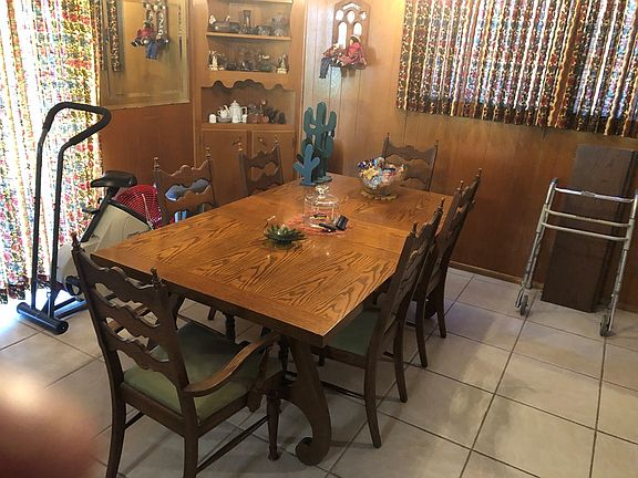 3rd image of 3001 Bonham Ave