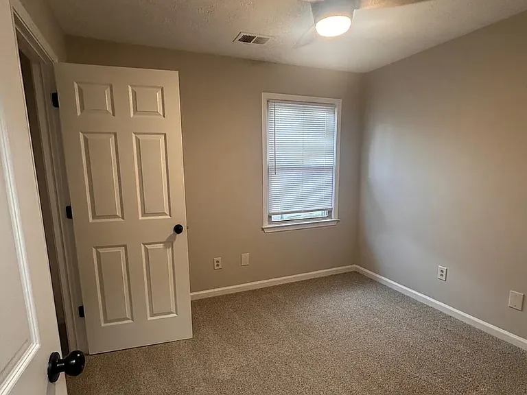 672 Millpond Rd — Photo 19