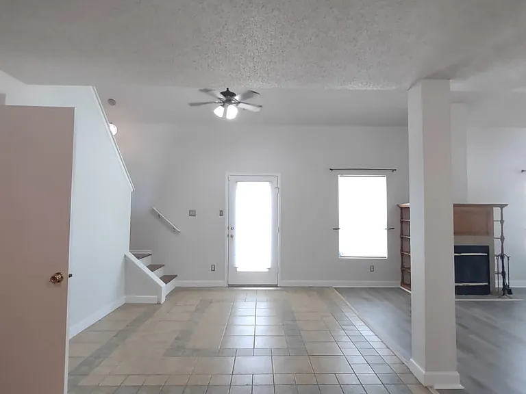 Belfry Dr — Photo 4