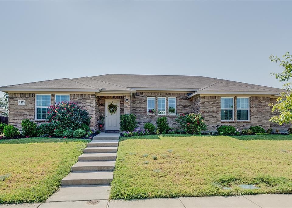1st image of 2975 Driftwood Ln