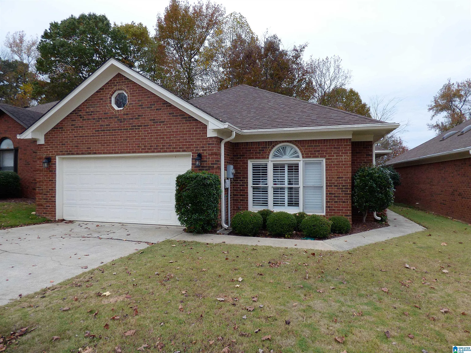 3 bed, 2.0 bath, 1736 sqft, $2,150 — Photo 1