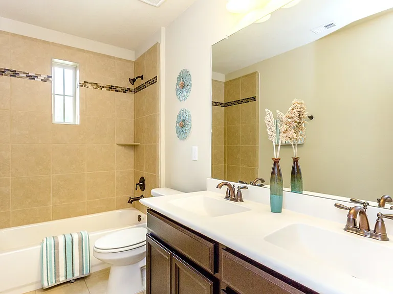 6122 Garden Lakes Ln — Photo 17